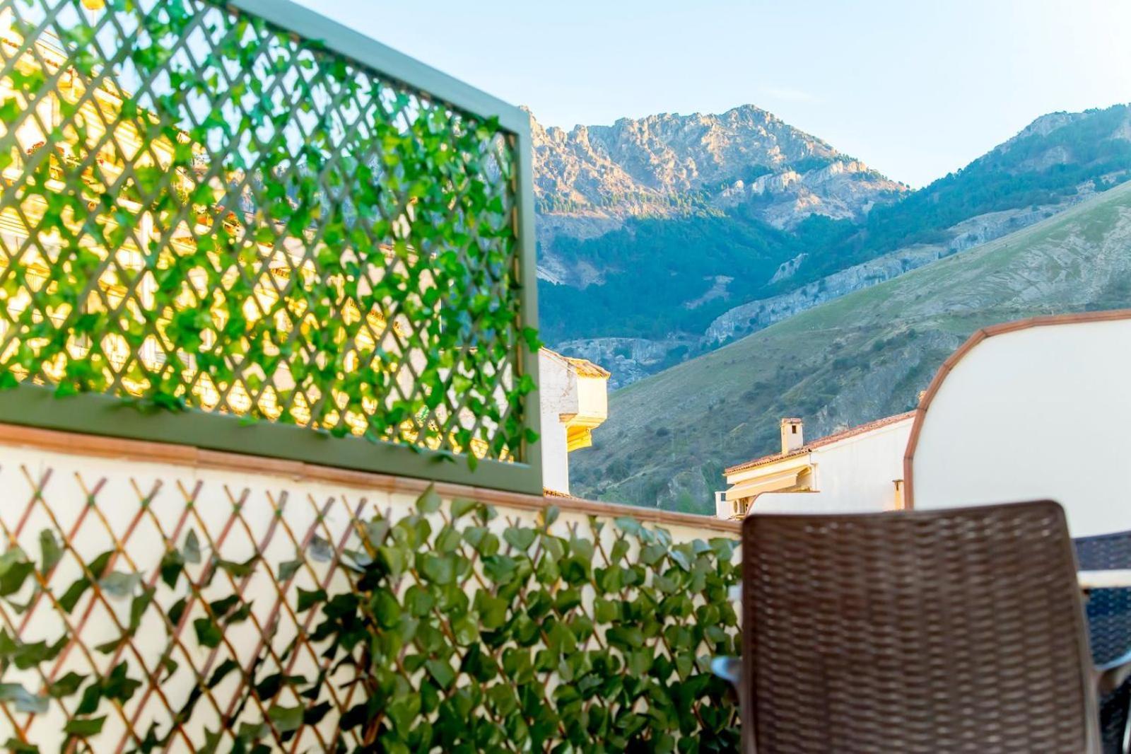 Hotel Tharsis Cazorla Exteriör bild